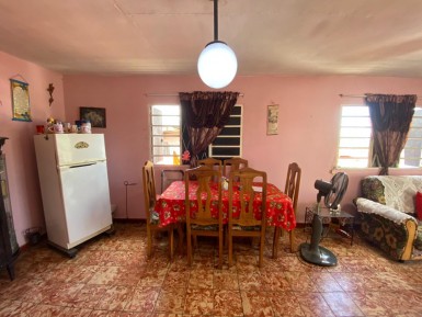 Casa de 2 habitaciones en venta en Balcón Arimao, La Lisa, La Habana
