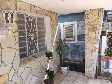Detached House with 5 bedrooms for sale in La Hata, Guanabacoa, La Habana