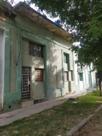 Casa de 2 habitaciones en venta en Las Cañas, Cerro, La Habana