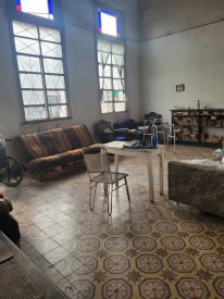 Casa de 4 habitaciones en venta en Los Sitios, Centro Habana, La Habana - Miniatura 1