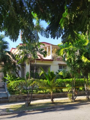 Apartamento de 4 habitaciones en venta en Nuevo Vedado, Plaza de la Revolución, La Habana