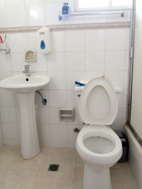 Casa Independiente de 5 habitaciones en venta en Balcón Arimao, La Lisa, La Habana