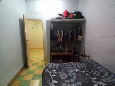 Casa Independiente de 5 habitaciones en venta en Balcón Arimao, La Lisa, La Habana