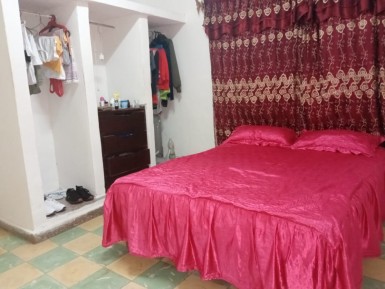 Casa Independiente de 5 habitaciones en venta en Balcón Arimao, La Lisa, La Habana