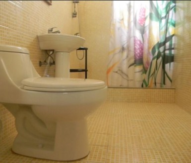 Biplanta de 8 habitaciones en venta en Vedado, Plaza de la Revolución, La Habana