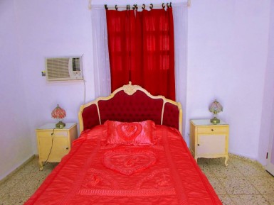 Apartment with 4 bedrooms for sale in Vedado, Plaza de la Revolución, La Habana