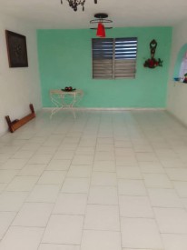 Apartment with 3 bedrooms for exchange in Almendares, Playa, La Habana
