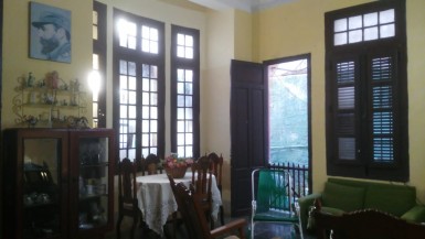 Casa Independiente de 7 habitaciones en venta en Vedado, Plaza de la Revolución, La Habana