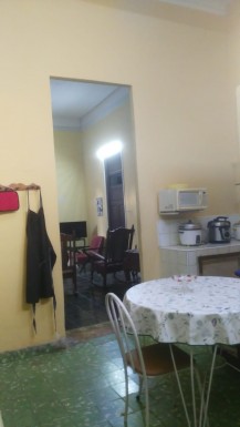 Casa Independiente de 7 habitaciones en venta en Vedado, Plaza de la Revolución, La Habana