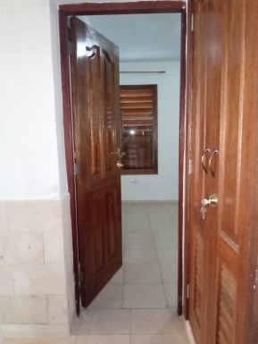 Apartment with 2 bedrooms for sale in Nuevo Vedado, Plaza de la Revolución, La Habana
