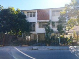 Casa Independiente de 6 habitaciones en venta en Nuevo Vedado, Plaza de la Revolución, La Habana