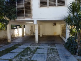 Casa Independiente de 6 habitaciones en venta en Nuevo Vedado, Plaza de la Revolución, La Habana - 3