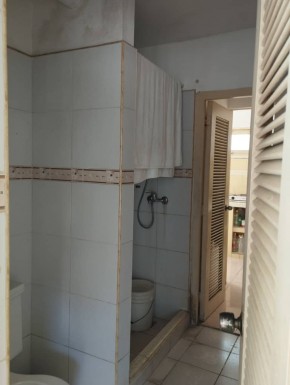 Casa Independiente de 6 habitaciones en venta en Nuevo Vedado, Plaza de la Revolución, La Habana