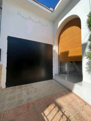 Casa Independiente de 2 habitaciones en permuta en Almendares, Playa, La Habana
