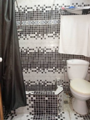 Apartamento de 5 habitaciones en venta en Vedado - Malecón, Plaza de la Revolución, La Habana