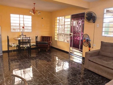 Casa de 2 habitaciones en venta en Afán, San Miguel del Padrón, La Habana