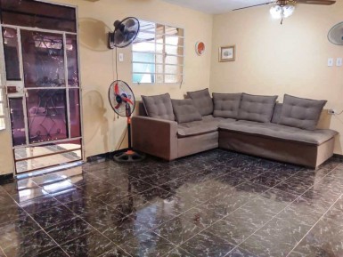 Casa de 2 habitaciones en venta en Afán, San Miguel del Padrón, La Habana