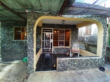 Casa de 2 habitaciones en venta en Afán, San Miguel del Padrón, La Habana
