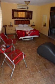 Casa Independiente de 3 habitaciones en venta en Antonio Guiteras, Habana del Este, La Habana - Miniatura 14