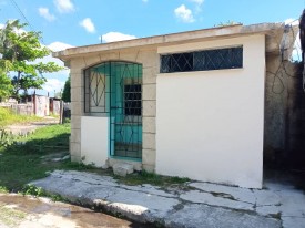 Casa Independiente de 2 habitaciones en venta en Regla, La Habana - Miniatura 1
