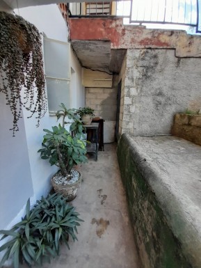 Apartment with 3 bedrooms for sale in El Palmar, Marianao, La Habana