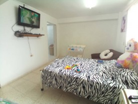 Detached House with 4 bedrooms for sale in Ampliación del Sevillano, Arroyo Naranjo, La Habana - Thumbnail 20