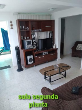 Detached House with 4 bedrooms for sale in Ampliación del Sevillano, Arroyo Naranjo, La Habana