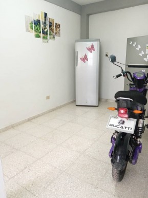 Detached House with 4 bedrooms for sale in Ampliación del Sevillano, Arroyo Naranjo, La Habana
