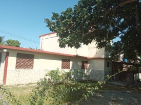 Casa Independiente de 6 habitaciones en permuta en Guanabo, Habana del Este, La Habana - 23