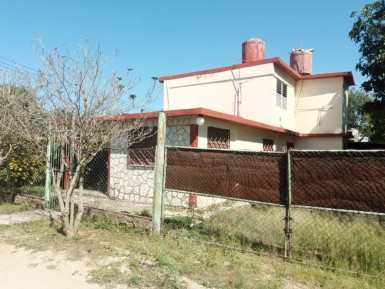 Detached House with 6 bedrooms for sale in Guanabo, Habana del Este, La Habana