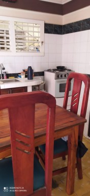 Biplanta de 4 habitaciones en venta en Santa Marta, Cárdenas, Matanzas