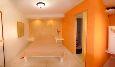 Biplanta de 4 habitaciones en venta en Santa Marta, Cárdenas, Matanzas