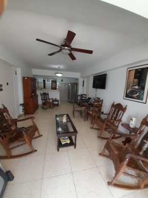 Apartment with 3 bedrooms for sale in Rampa, Plaza de la Revolución, La Habana