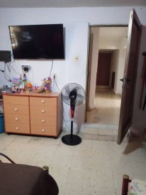 Casa Colonial de 3 habitaciones en venta en El Carmelo, Plaza de la Revolución, La Habana - 10