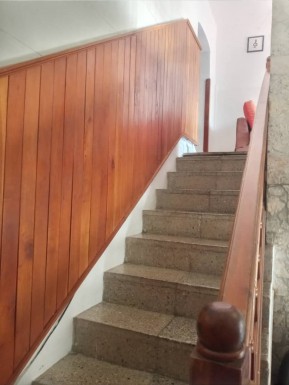 Casa Colonial de 3 habitaciones en venta en El Carmelo, Plaza de la Revolución, La Habana