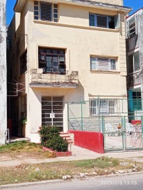 Biplanta de 3 habitaciones en venta en Vedado, Plaza de la Revolución, La Habana