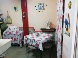 Casa Independiente de 3 habitaciones en venta en Los Quemados, Marianao, La Habana - 11