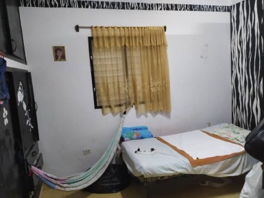 Casa Independiente de 3 habitaciones en venta en Los Quemados, Marianao, La Habana