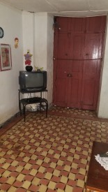 Casa Colonial de 5 habitaciones en venta en Dragones, Centro Habana, La Habana - 27