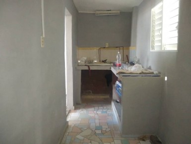 Casa de 3 habitaciones en venta en Segunda Ampliación de Luyanó, San Miguel del Padrón, La Habana