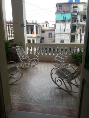 Casa de 5 habitaciones en venta en Vedado - Malecón, Plaza de la Revolución, La Habana