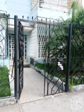 Apartment with 2 bedrooms for sale in Vedado, Plaza de la Revolución, La Habana