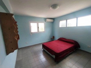 Apartment with 3 bedrooms for sale in Nuevo Vedado, Plaza de la Revolución, La Habana