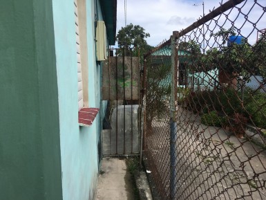 Casa Independiente de 3 habitaciones en venta en Lotería, Cotorro, La Habana