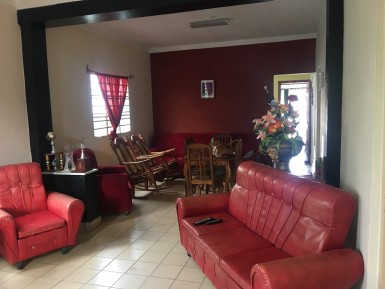 Casa Independiente de 3 habitaciones en venta en Lotería, Cotorro, La Habana