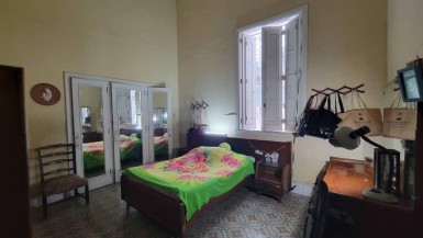Casa Independiente de 6 habitaciones en venta en Vedado, Plaza de la Revolución, La Habana