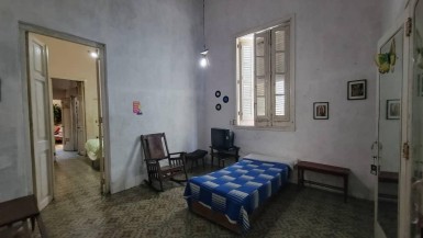 Casa Independiente de 6 habitaciones en venta en Vedado, Plaza de la Revolución, La Habana