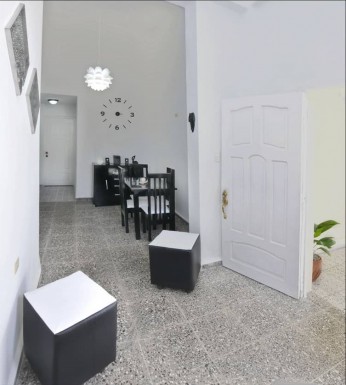 Casa Independiente de 2 habitaciones en venta en Plaza de la Revolución, La Habana
