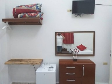 Casa Independiente de 2 habitaciones en venta en Plaza de la Revolución, La Habana