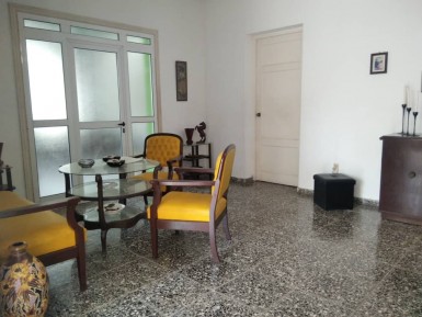 Casa de 4 habitaciones en venta en Vedado, Plaza de la Revolución, La Habana